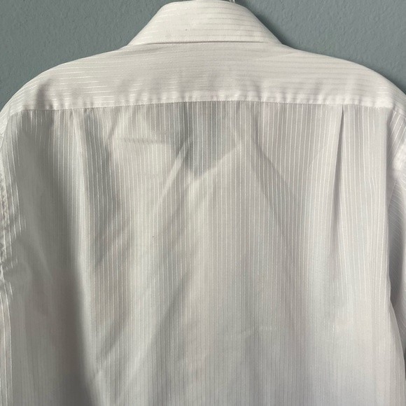 Van Heusen Wrinkle Free White Long Sleeve Button Front Shirt 15.5 32/33 - Picture 5 of 8